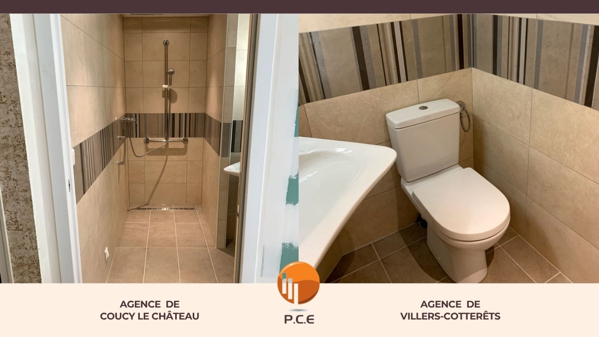 douche à l’italienne créée dans une salle de bain d’une maison ancienne